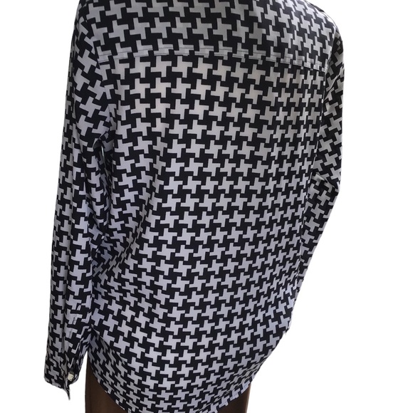 Michael Kors Size M, Black and White - Picture 4 of 4